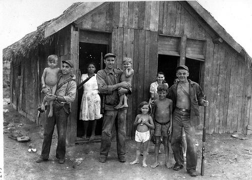 Amapa 432 Locals, Usn & Shack